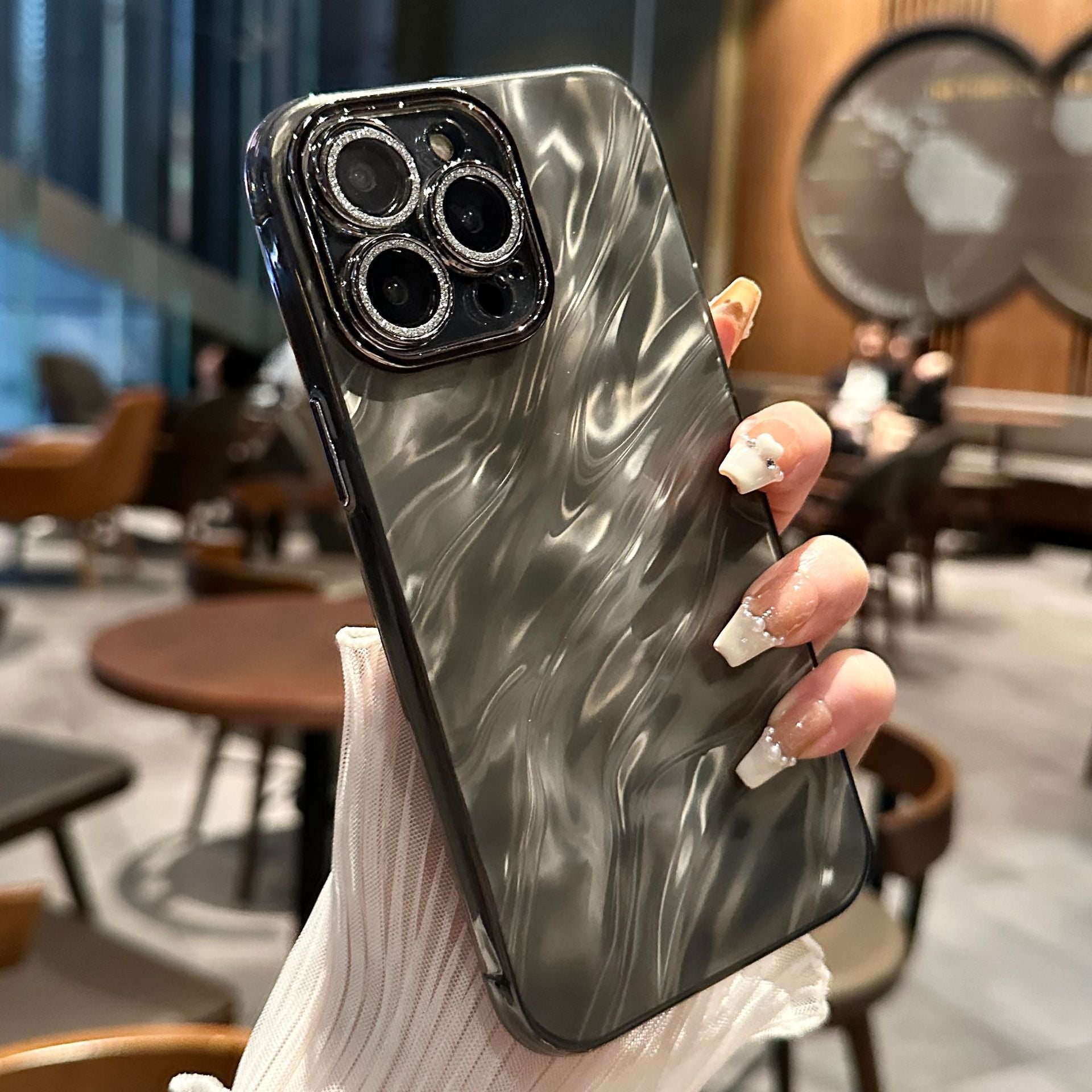 Water ripple simple and stylish iPhone case